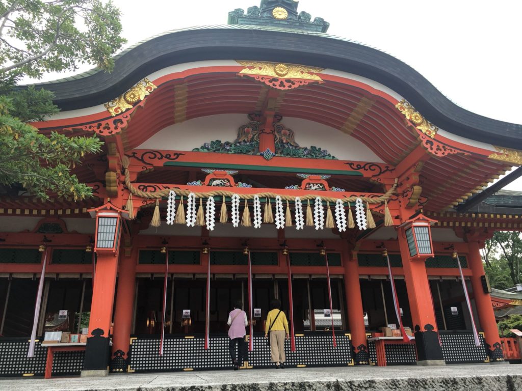 拝殿 伏見稲荷