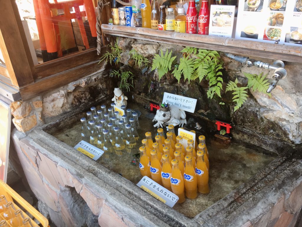 稲荷山 にしむら亭