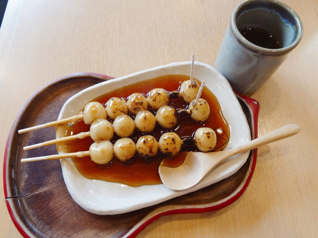 加茂みたらし茶屋 みたらし団子