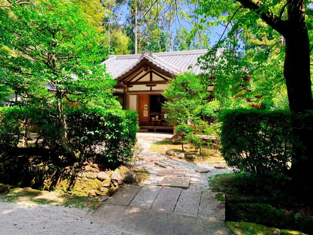 大田神社　社務所